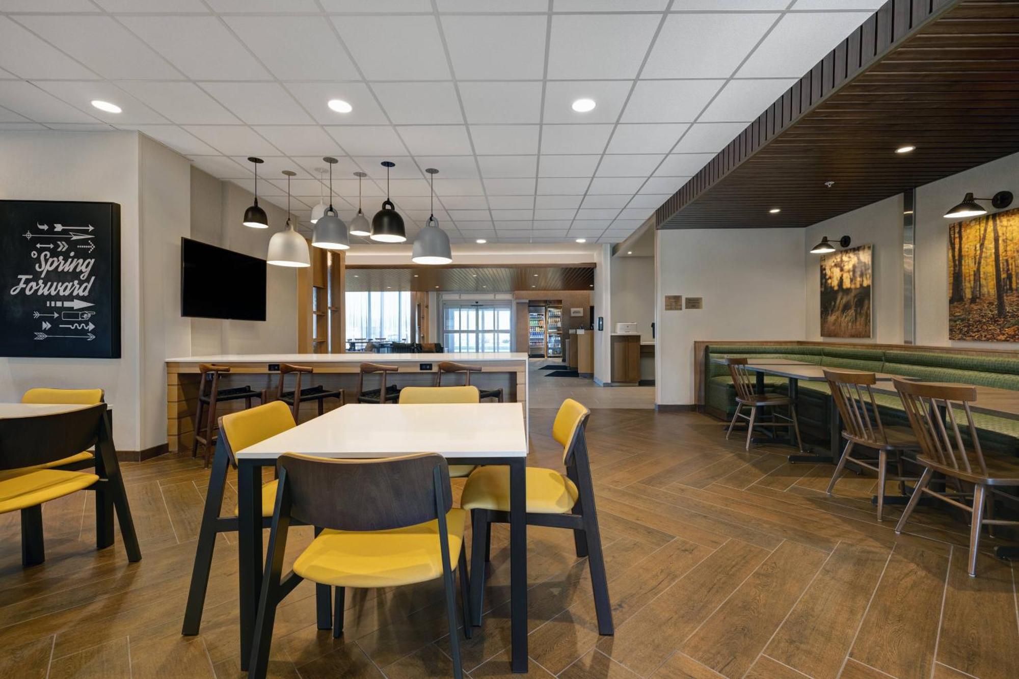 Fairfield Inn & Suites By Marriott Milwaukee ברוקפילד מראה חיצוני תמונה