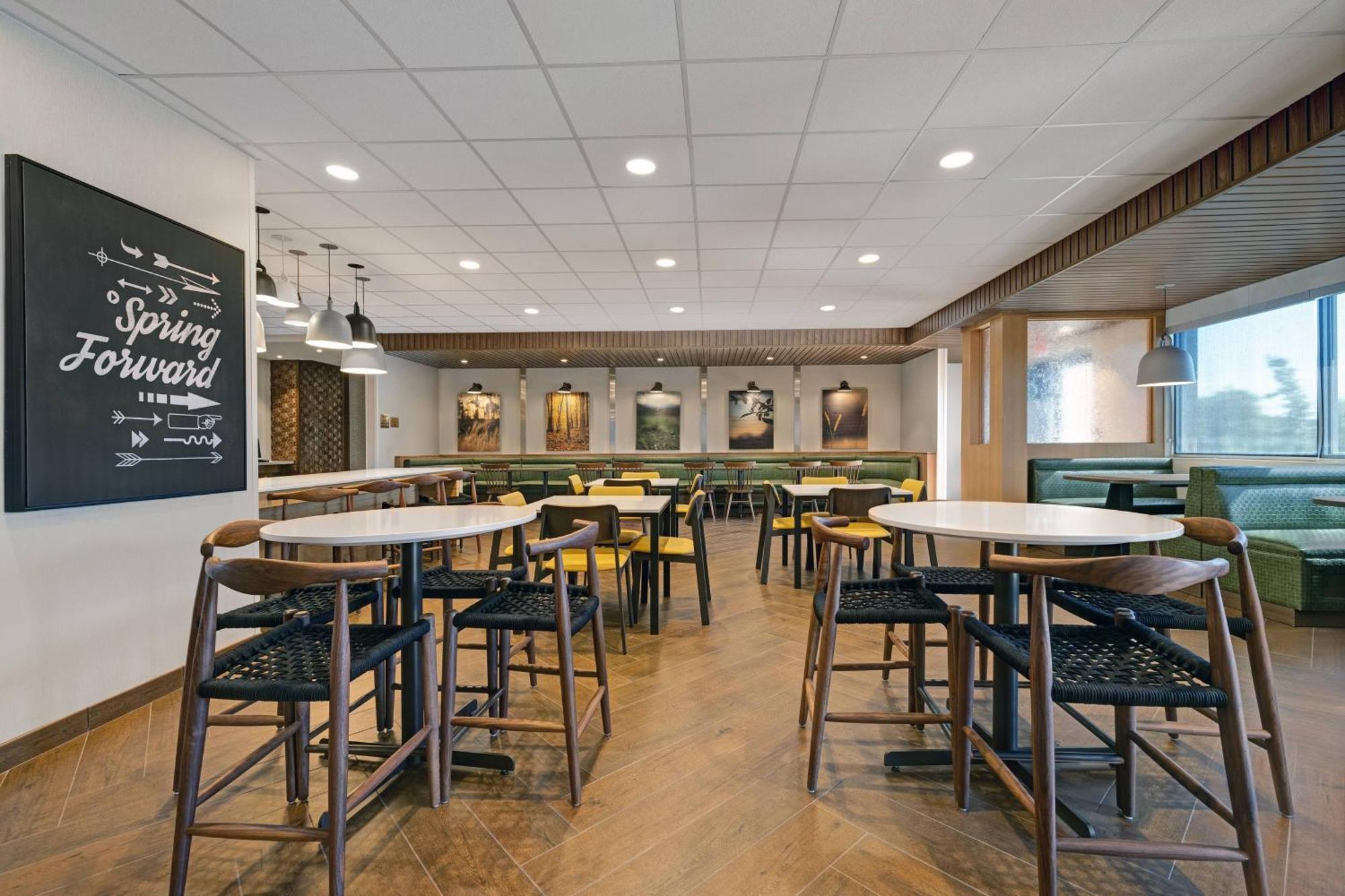 Fairfield Inn & Suites By Marriott Milwaukee ברוקפילד מראה חיצוני תמונה